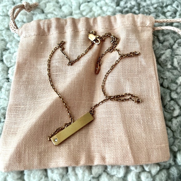 EUC, Fossil, Gold Tone Bar Necklace - Picture 2 of 4